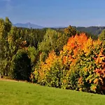 In Liberec With Sauna And Nearby Casa de Férias *